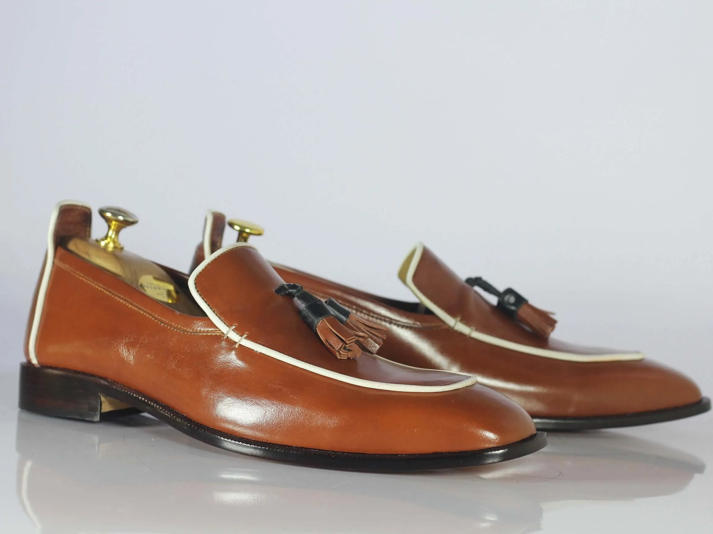 Men's Handmade Men's Brown Leather Loafer Shoe, Men Tassels Loafer Designer Shoe